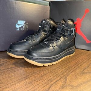 Size 8.5 - Nike Air Force 1 Utility 2.0 High Black Gum Medium Brown W